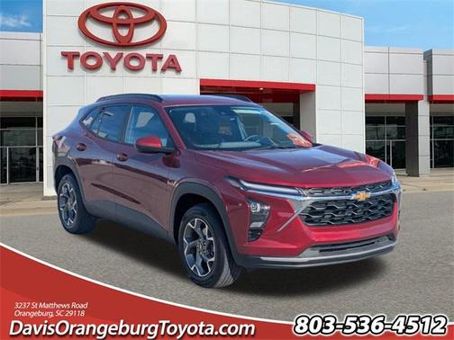 2025 Chevrolet Trax LT