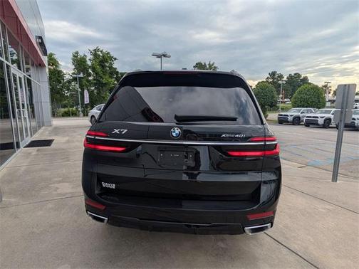 2024 BMW X7 xDrive40i