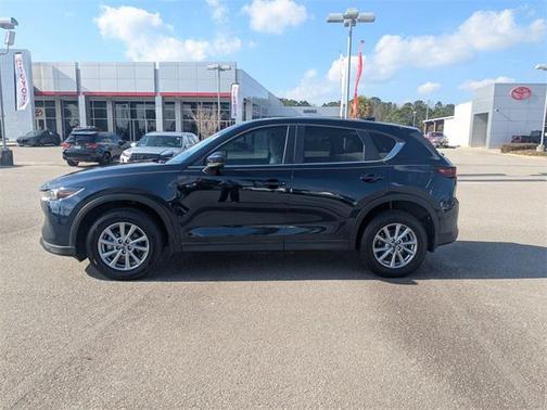 2022 Mazda CX-5 2.5 S Preferred Package