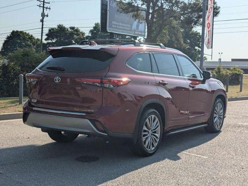 Ruby Flare Pearl 2021 Toyota Highlander Platinum