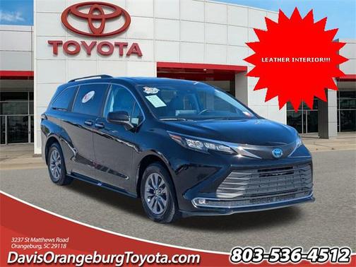 2024 Toyota Sienna XLE