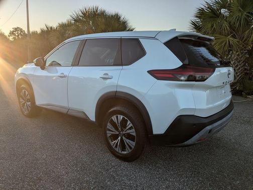 Pearl White 2023 Nissan Rogue SV