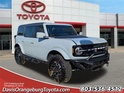 2024 Ford Bronco Outer Banks