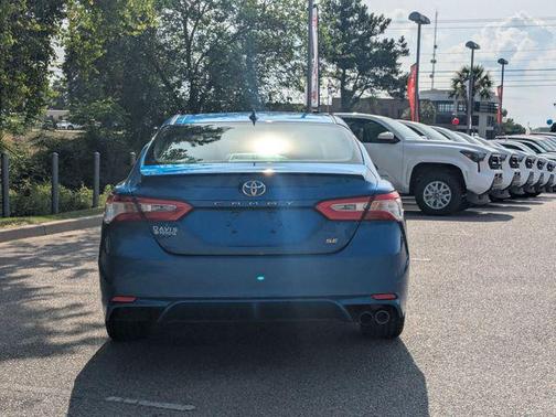 Blue Streak Metallic 2020 Toyota Camry SE