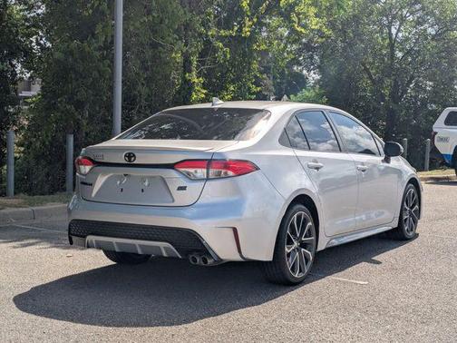 Classic Silver Metallic 2022 Toyota Corolla SE
