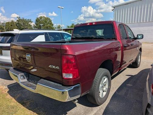 2024 RAM 1500 Classic SLT