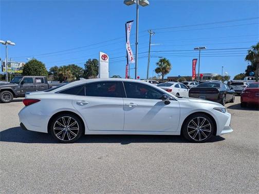 2019 Toyota Avalon Touring