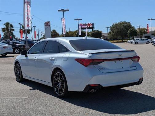 2019 Toyota Avalon Touring