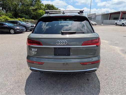 2023 Audi Q5 45 S line Premium Plus