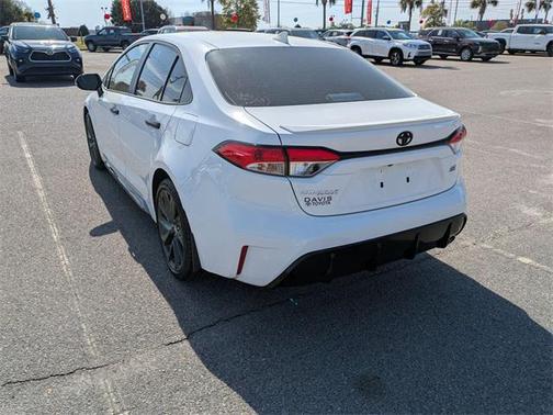2025 Toyota Corolla SE