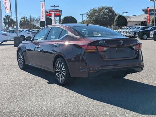 2025 Nissan Altima 2.5 SV