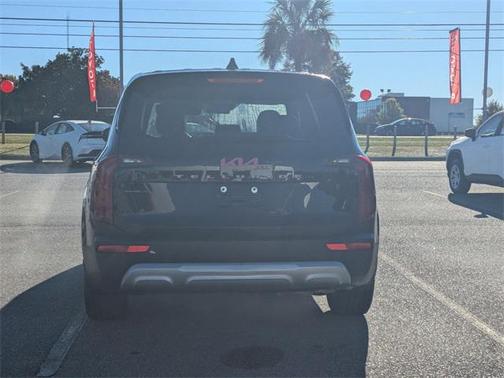2022 Kia Telluride LX