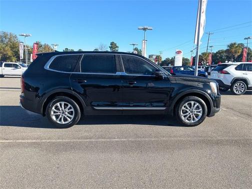 2022 Kia Telluride LX