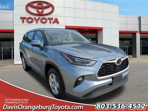 2023 Toyota Highlander LE