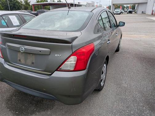 2017 Nissan Versa 1.6 SV