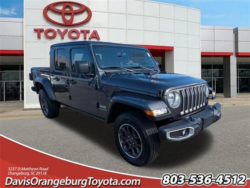 2023 Jeep Gladiator Overland