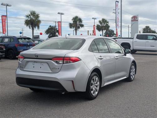 2023 Toyota Corolla Hybrid XLE
