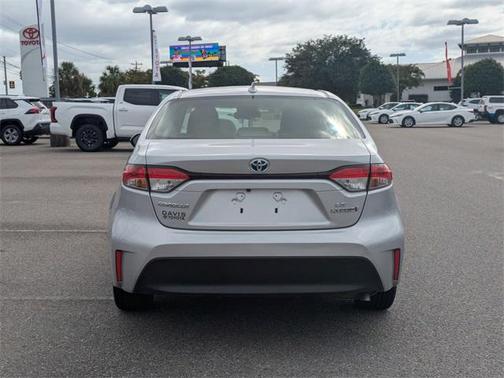 2023 Toyota Corolla Hybrid XLE