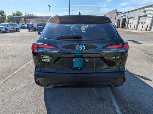 2023 Toyota Corolla Cross XLE