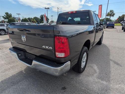 2024 RAM 1500 Classic SLT