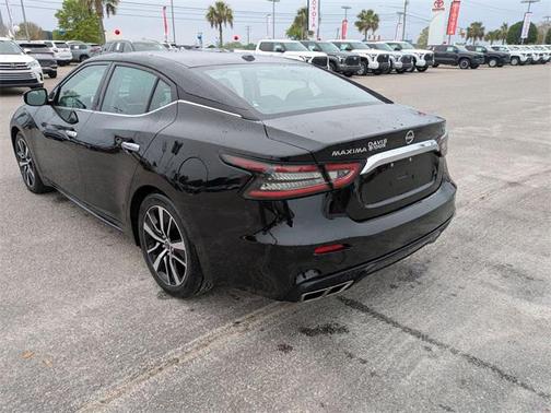2023 Nissan Maxima SV Xtronic CVT