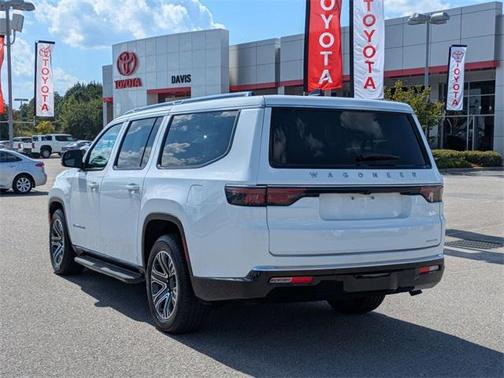 2024 Jeep Wagoneer L Series II 4x4