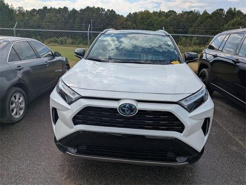 2024 Toyota RAV4 Hybrid SE