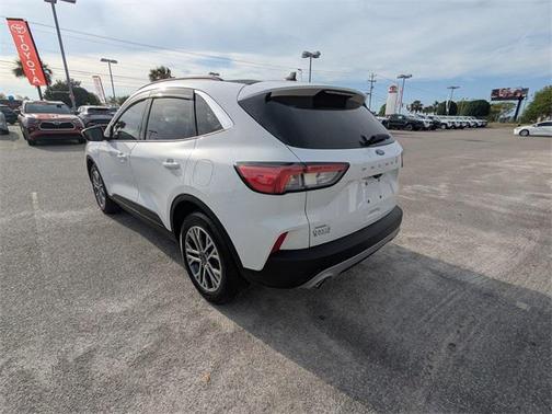 2021 Ford Escape SEL