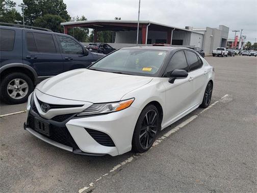 2020 Toyota Camry XSE