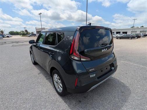 2024 Kia Soul LX