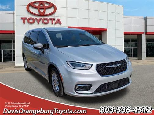 2023 Chrysler Pacifica Touring L