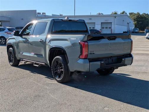 2024 Toyota Tundra Platinum