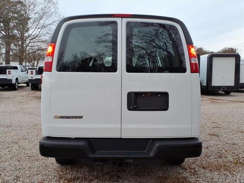 Summit White 2025 Chevrolet Express 2500 Work Van