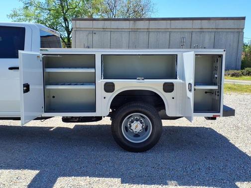 Summit White 2026 Chevrolet Silverado 3500 WT
