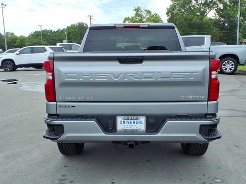 Sterling Gray Metallic 2026 Chevrolet Silverado 1500 Custom