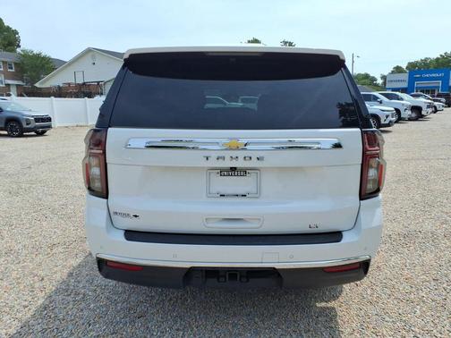 Summit White 2024 Chevrolet Tahoe LT