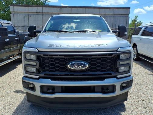 ICONIC SILVER 2023 Ford F-250 XL