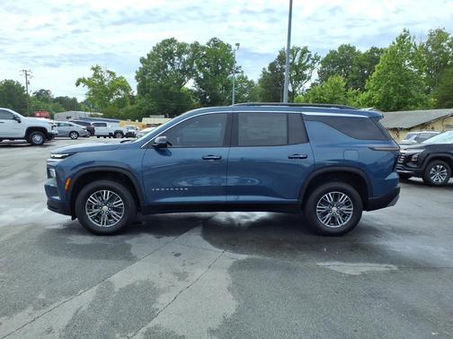 Lakeshore Blue Metallic 2026 Chevrolet Traverse LT
