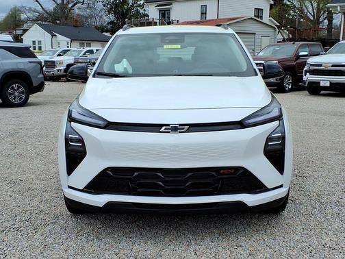 Summit White 2027 Chevrolet Bolt RS