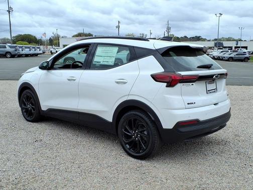 Summit White 2027 Chevrolet Bolt RS