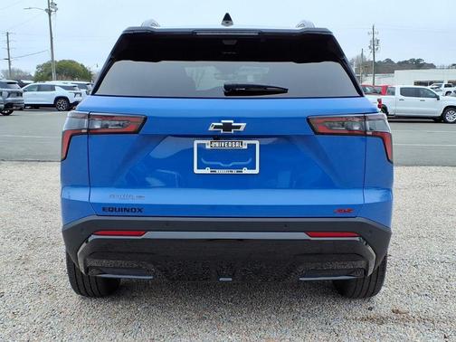 Reef Blue Metallic 2026 Chevrolet Equinox FWD RS