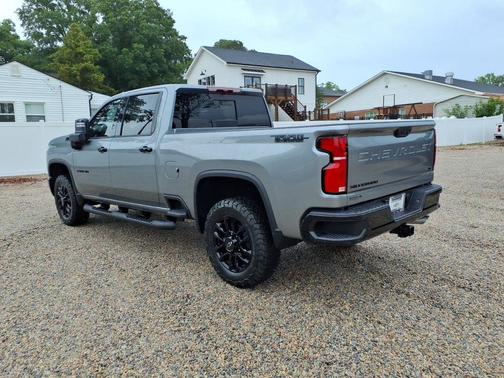 Sterling Gray Metallic 2026 Chevrolet Silverado 2500 LTZ