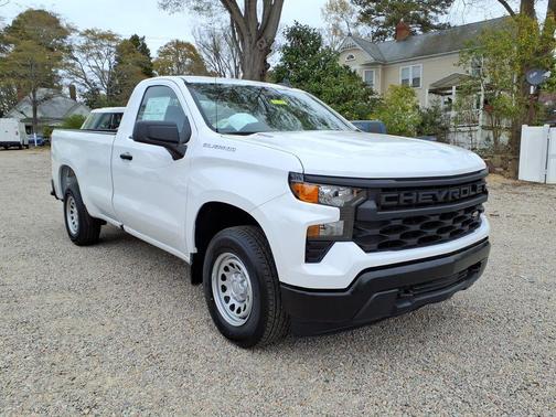 Summit White 2026 Chevrolet Silverado 1500 WT