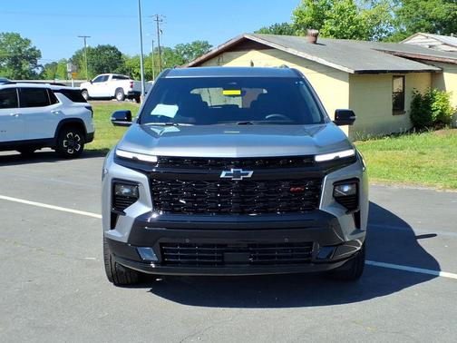 Sterling Gray Metallic 2026 Chevrolet Traverse RS