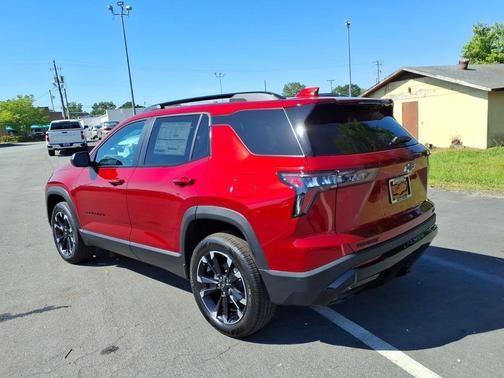 Radiant Red Tintcoat 2026 Chevrolet Equinox FWD RS