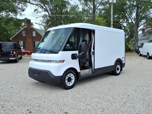 Oyster White 2025 Chevrolet BrightDrop 400 Base