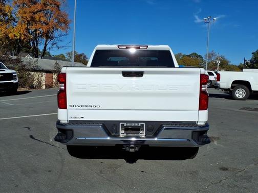 Summit White 2025 Chevrolet Silverado 1500 WT