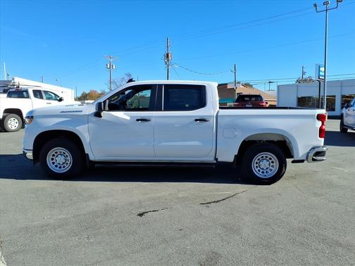 Summit White 2025 Chevrolet Silverado 1500 WT