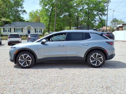 Sterling Gray Metallic 2026 Chevrolet Equinox EV LT
