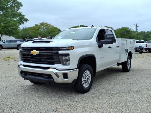 Summit White 2026 Chevrolet Silverado 2500 WT